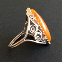 Дамски пръстен с кехлибар , снимка 4 - Пръстени - 44845765