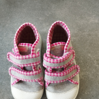 Детски обувки 22-24 номер, снимка 4 - Бебешки обувки - 44908753
