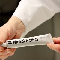 Koch Chemie Metal Polish - полир паста за възстановяване естествения блясък на метали, снимка 2 - Аксесоари и консумативи - 36744640