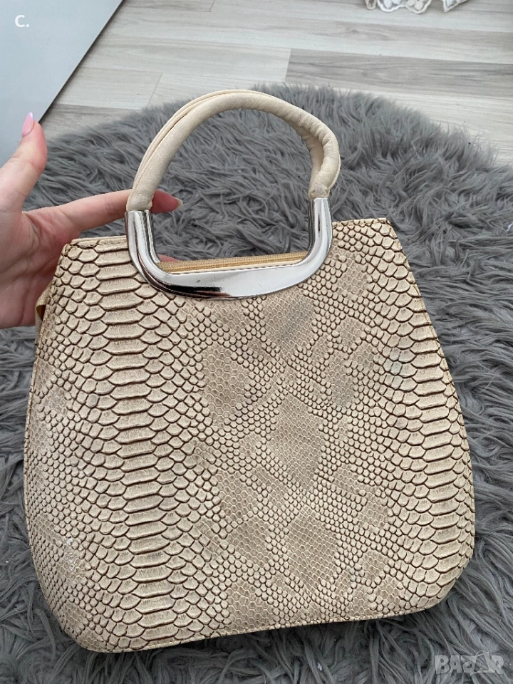 Дамска чанта, снимка 1