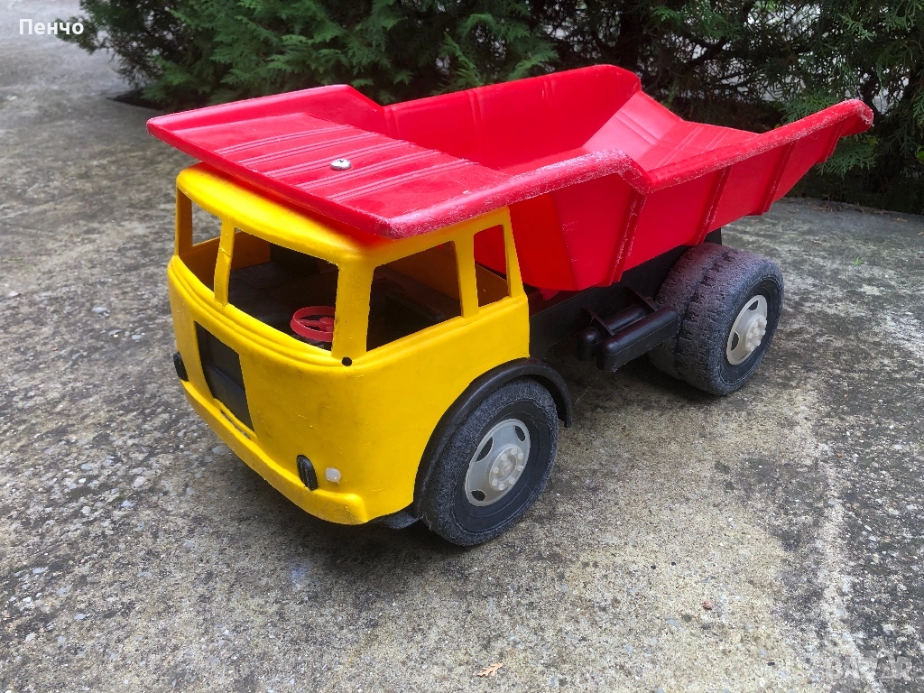 стар КАМИОН /САМОСВАЛ/ - MADE IN BULGARIA - СОЦ, снимка 1