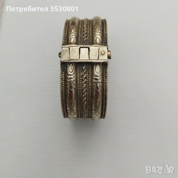 Гривна накит сечан, снимка 1