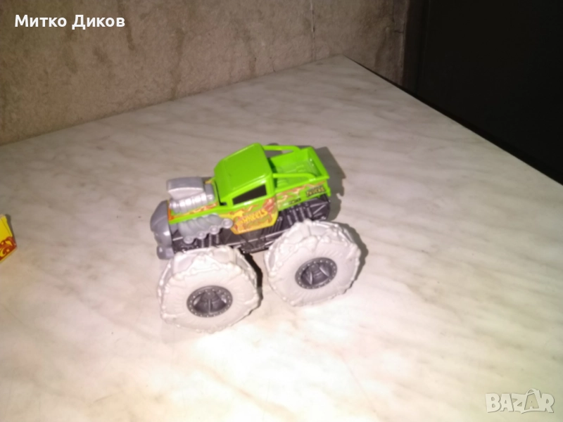 HOT WHEELS  Monster Trucks монстр трак колекционерска кола, снимка 1