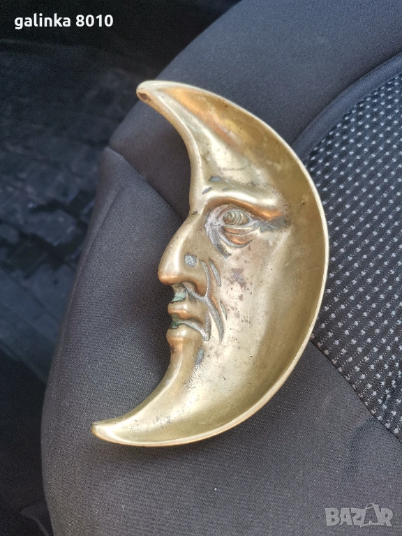 Стара бронзова луна, снимка 1