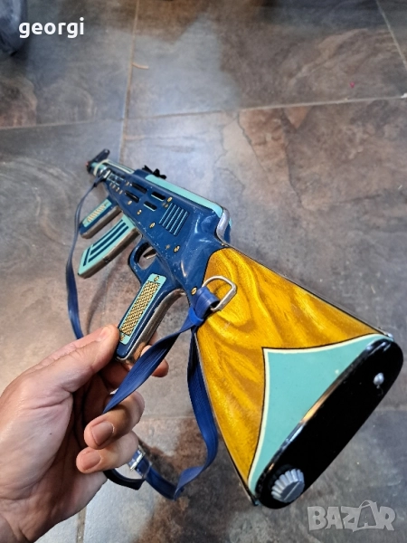 ретро ламаринена играчка автомат, снимка 1