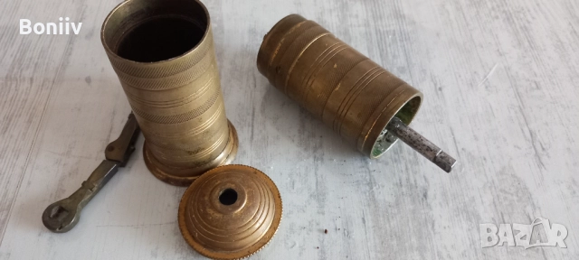 Ръчна мелничка за кафе, снимка 4 - Други стоки за дома - 52264841