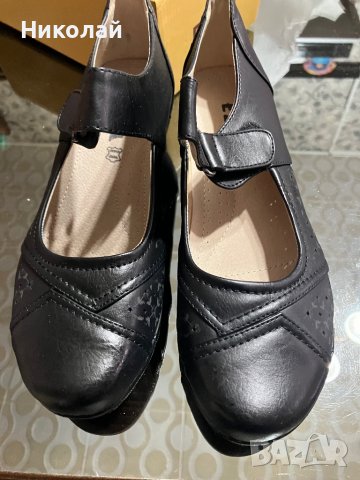 Продавам дамски обувки