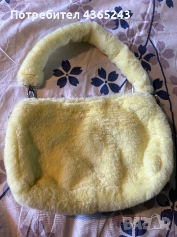 Малка жълта дамска чанта за рамо ЧИСТО НОВА!, снимка 2 - Чанти - 52710115