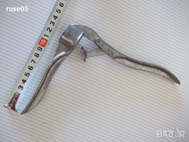 Преса за чесън алуминиева съветска, снимка 2 - Прибори за хранене, готвене и сервиране - 51953240