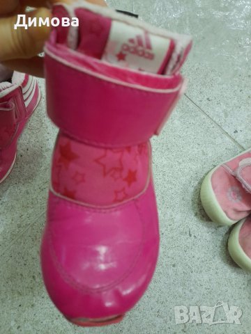 Ботички adidas 25 номер, снимка 2 - Детски боти и ботуши - 43623013