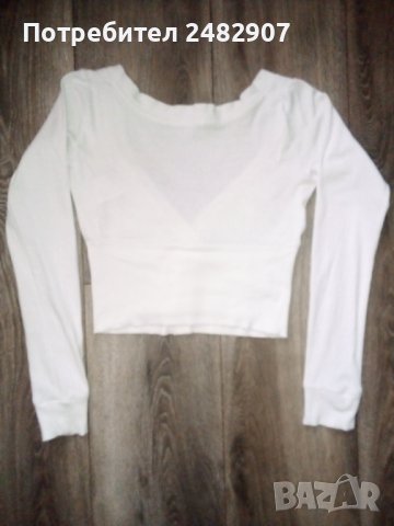 Къса дамска блуза, снимка 2 - Блузи с дълъг ръкав и пуловери - 39798481