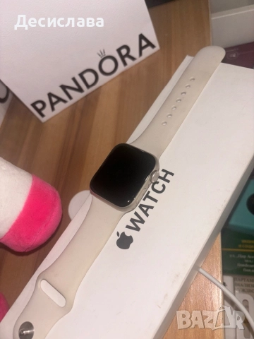 Смарт часовник apple, снимка 4 - Друга електроника - 52743906