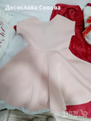 Страхотна Кукленска рокля от Неопрен размер ,,Л"