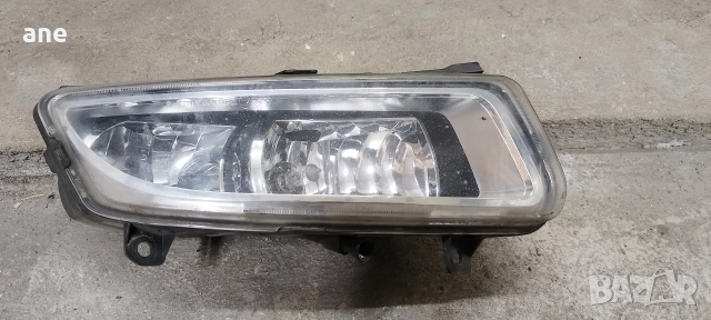 поло 2010 - 2015 десен халогени 6R, снимка 2 - Части - 52504880