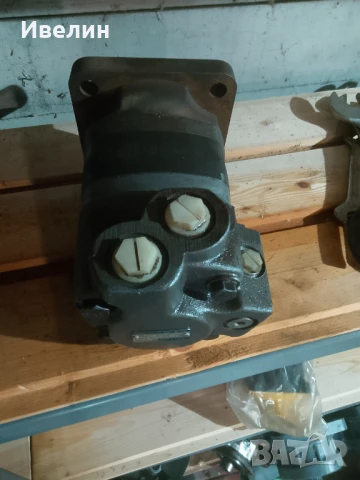 Хидро мотор бобкат 641-643, снимка 2 - Индустриална техника - 51325576