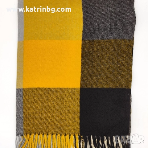 Коледен подарък за жена – зимен комплект кашмирен шал и ръкавици в черно и горчица, снимка 2 - Подаръци за жени - 52200453