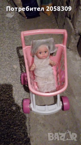 Кукла с количка, снимка 2 - Кукли - 43209883
