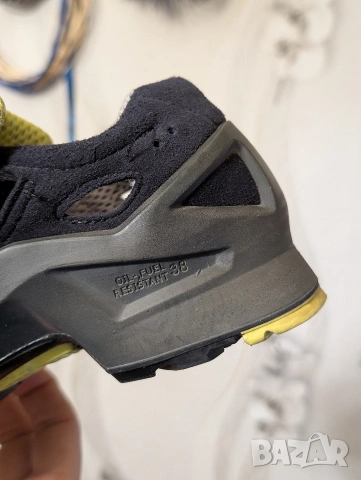 Uvex 1 S1 ESD номер 38 работни предпазни обувки с бомбе, снимка 10 - Други - 50635340