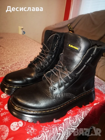 Кожени кубинки Dr. Martens