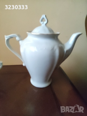 Ποрцеланов сервиз за кафе, снимка 8 - Сервизи - 51604997