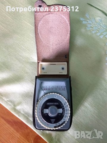 Светломер за фотография, снимка 2 - Чанти, стативи, аксесоари - 40764773