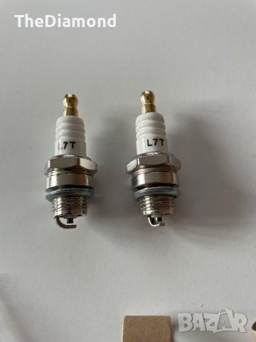 СВЕЩ ЗА ДВУТАКТОВ ДВИГАТЕЛИ .ЗА КОСА/ТРИОН L7T, снимка 2 - Резервни части за машини - 43681861