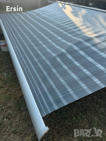 Тента Thule Omnistor 6900 Таванен Монтаж 4.5 метрова (Тентата е в перфектно състояние) , снимка 4 - Палатки - 46171935