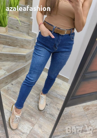 Дамски дънки момфит с колан, снимка 2 - Дънки - 53033367