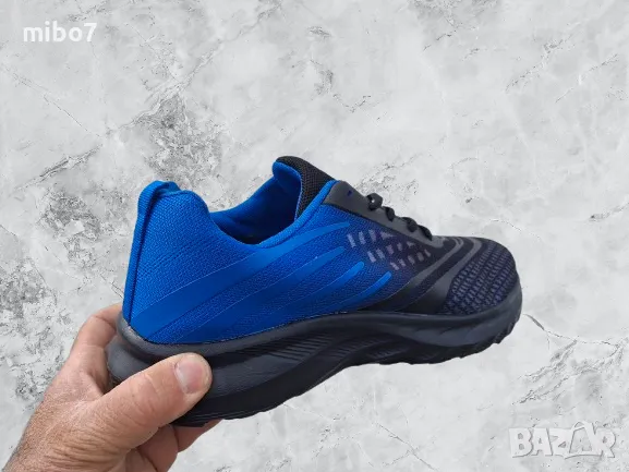  Дишащи олекотени мъжки маратонки в преливащо синьо и черно., снимка 4 - Маратонки - 49781655