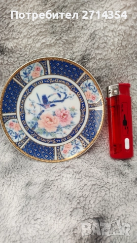 Малка японска чинийка Имари, снимка 7 - Чинии - 52342271