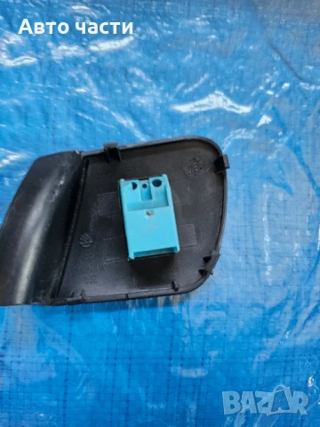 Skoda Octavia, превключвател за преден десен прозорец, 1U1 867 186 C, снимка 2 - Части - 51233924