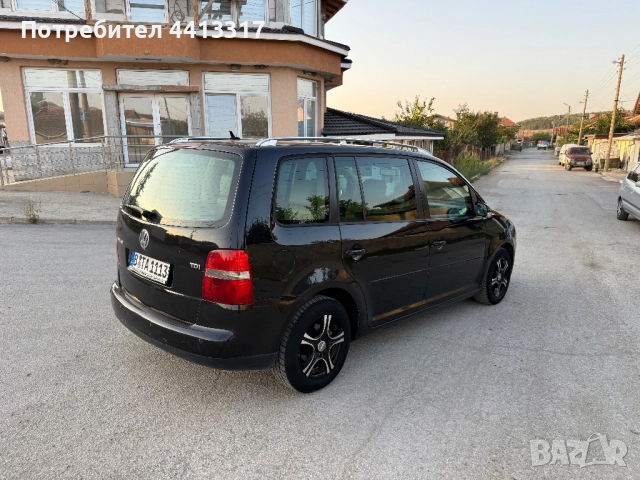 Vw touran 1.9, снимка 4 - Автомобили и джипове - 51584837
