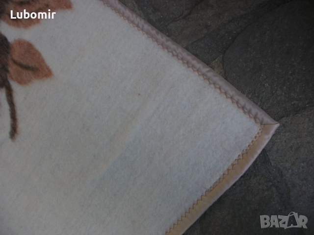 Одеало, двулицево - мека вълна - Ново !, снимка 8 - Олекотени завивки и одеяла - 51812807