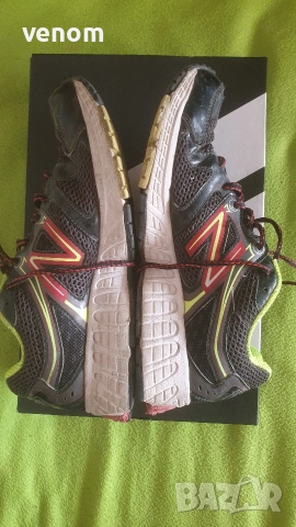 Маратонки New Balance 580 v4, снимка 2 - Маратонки - 52558385