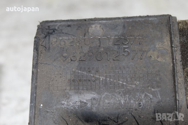 Лост управление CD и радио Пежо 406 97г Peugeot 406 1997, снимка 3 - Части - 43957106