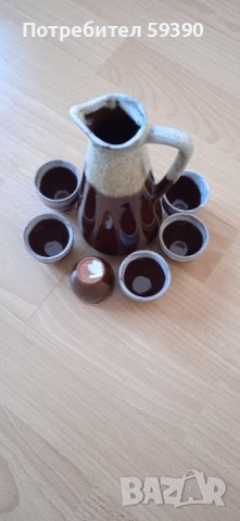 глинени кана и чашки