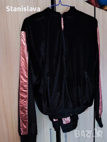 Комплект анцунг, за спорт, плюшен, снимка 2 - Спортни екипи - 52201646