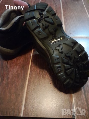 Дамски зимни спортни обувки DUNLOP, снимка 5 - Дамски апрески - 39230791