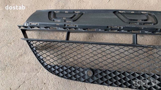 Решетка в бронята за Mercedes GLC w253, снимка 2 - Части - 34778271