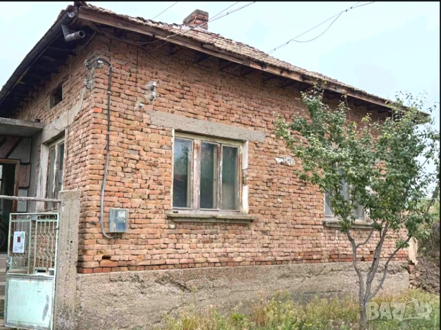 Продава се къща в с. Муселиево, обл. Плевен 