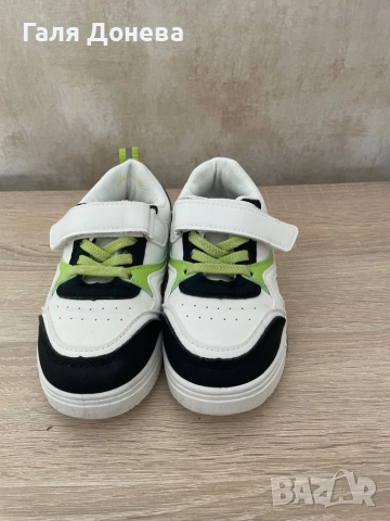 Маратонки Sinsay  , снимка 2 - Детски маратонки - 51653329