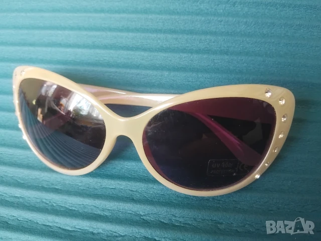 UV 400 Protection - НОВИ слънчеви очила, снимка 3 - Слънчеви и диоптрични очила - 50509644