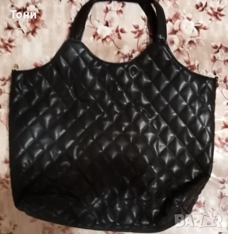 Нова Кожена Дамска Чанта , снимка 2 - Чанти - 51380419