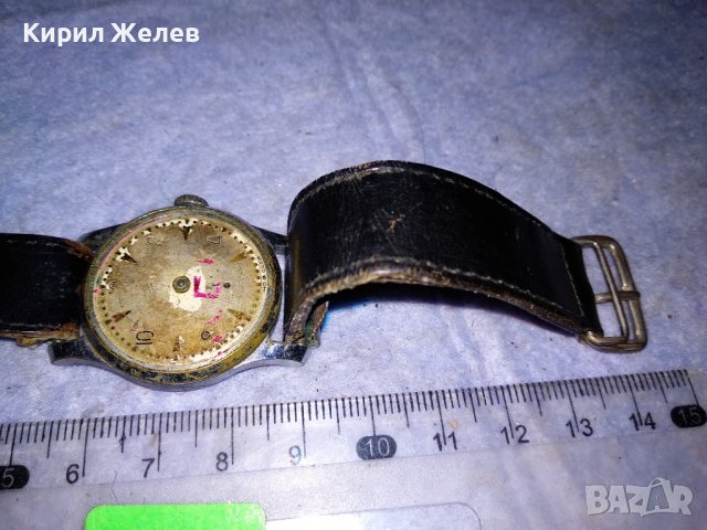 ЗиМ СТАР РЯДЪК РУСКИ МЕХАНИЧЕН ЧАСОВНИК СДЕЛАНО в СССР с КАИШКА от ЕСТЕСТВЕНА КОЖА 37166, снимка 7 - Антикварни и старинни предмети - 40126294