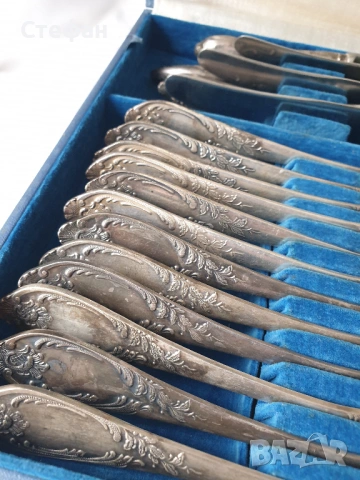 Комплект посребрени прибори, снимка 4 - Антикварни и старинни предмети - 53537474