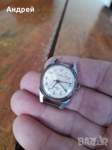 Часовник ЗАРЯ,ZARIA #2, снимка 2 - Антикварни и старинни предмети - 43170019