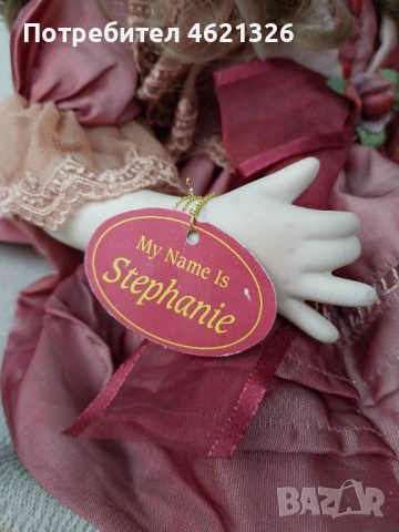 Колекционерска порцеланова кукла Стефани лимитирана серия, като нова, снимка 5 - Декорация за дома - 52044315