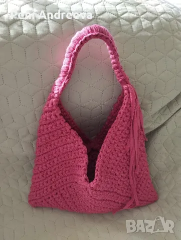Ръчно плетена чанта , снимка 3 - Чанти - 50380349