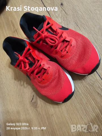 Дамски Маратонки NIKE , снимка 5 - Маратонки - 53233210