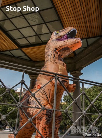 Надуваем костюм на Тиранозавър рекс за възрастни – Джурасик свят